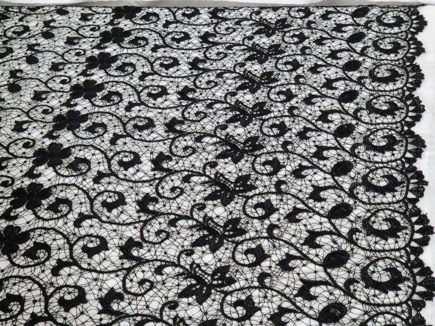 Garden Lace with Flowers Mesh-Like 100% Polyester Cotton Single-Colored - 140cm